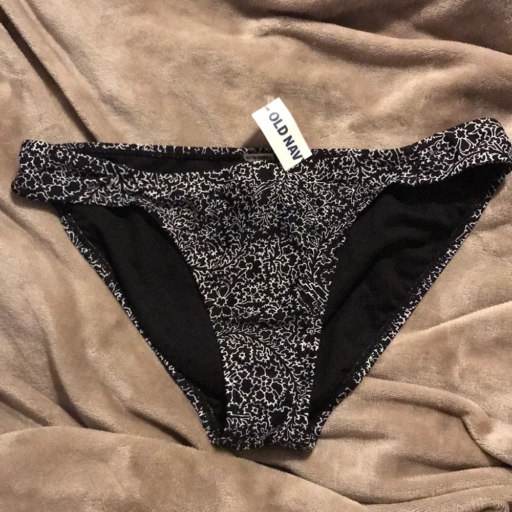 Women’s Bikini Bottom- Size Medium